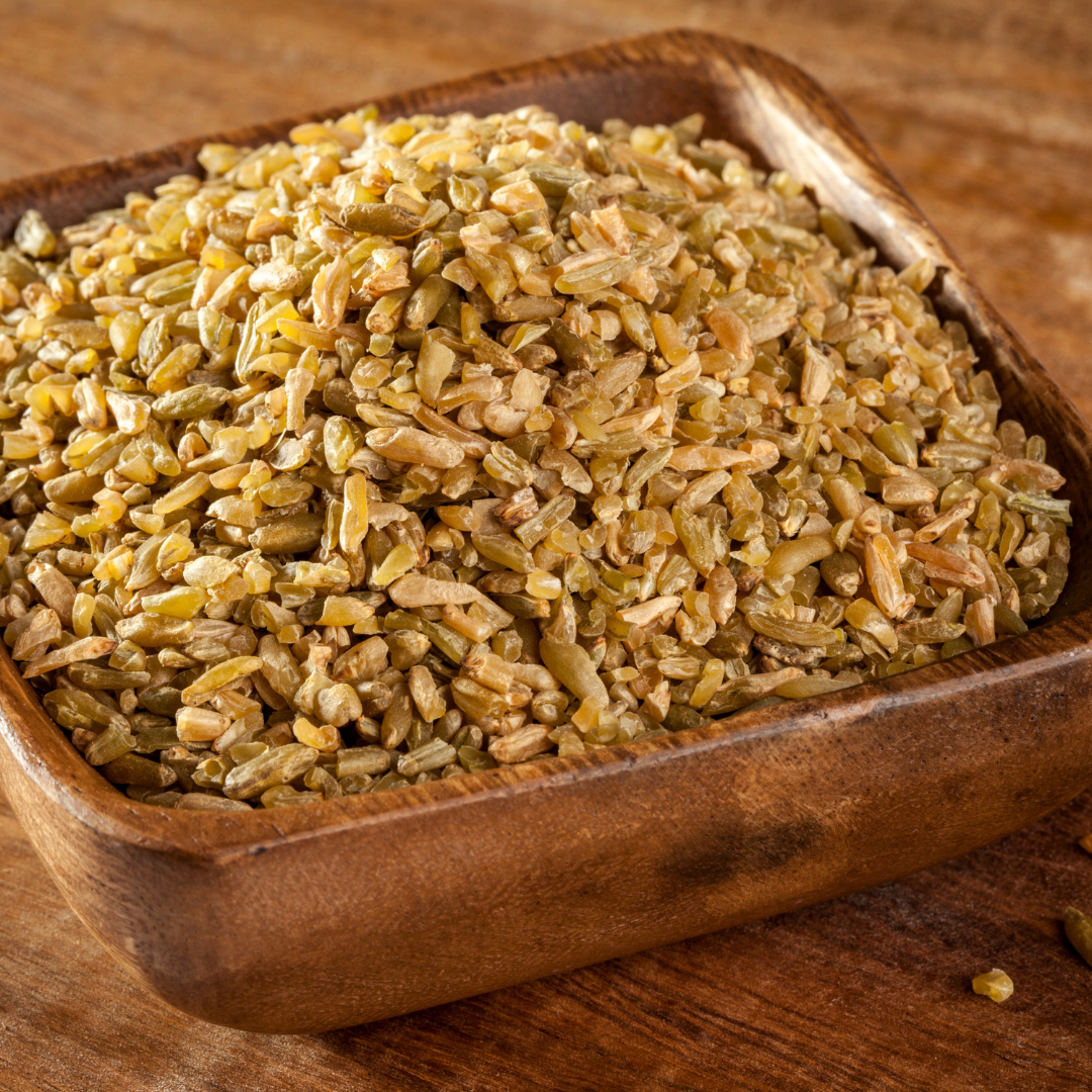 Frekeh-Salat mit Tomaten und Petersilie