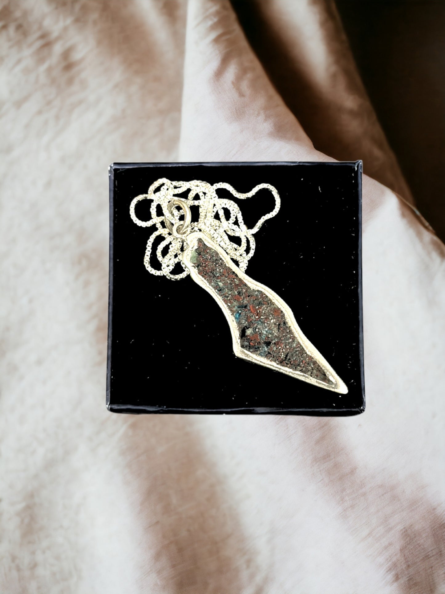 Palästina Karte Halskette aus Korallensteine