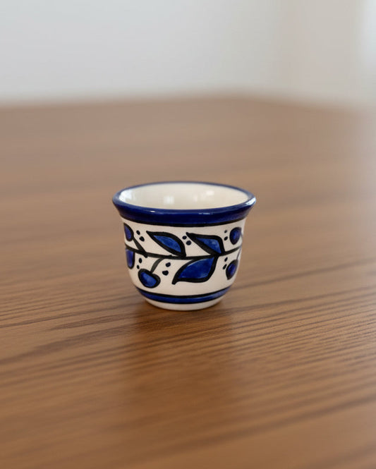 Espresso Tasse mit Blumen Muster